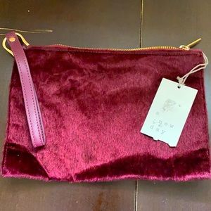 Wristlet faux hair. New